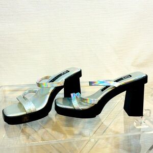 Goth Vintage 90s platforms Excellent